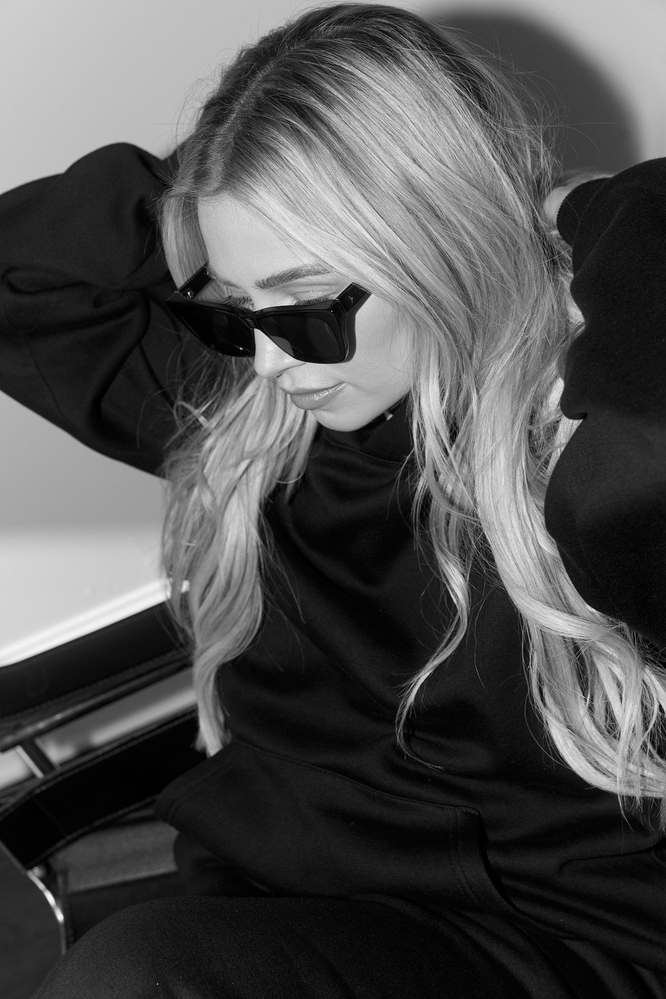 'Lu & Lo' Hoodie - Black